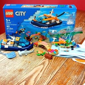 Lego City Explorer Diving Boat Set - Blue, Orange, Green